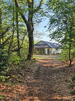 Vakantiewoning Vakantiewoning “in de Boomgaard” met open haard, Oud Roosteren, Midden Limburg, 