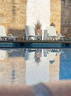 Apartment Apartamentos Sol de Mayo, Úbeda, Andalusia, Spain