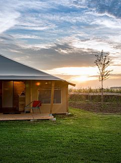 Tenthuis Barntent, Zeeland, De Peel, 