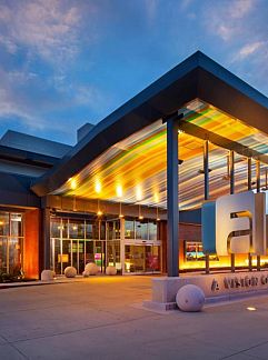 Appartement The Millwood, Millbrae, Californië, USA