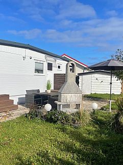 Holiday property Vakantiehuis Charmantes Ferienhaus "Hilda" mit Terrasse, Wervershoof, IJsselmeerkust, 