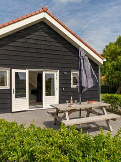 Vakantiewoning DE ZON IN STEE AAN ZEE, vlak bij Zee., Serooskerke (Walcheren), Walcheren, 