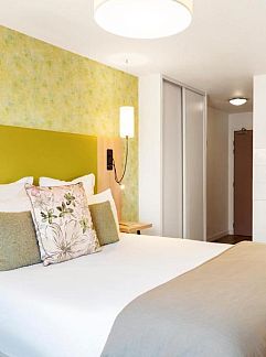 Appartement Hôtel Patio Brancion, Malakoff, Paris, Frankreich