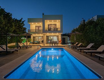 Vakantiehuis Luxuriöse Ferienvilla Elena