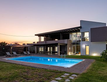 Vakantiehuis Schöne Ferienvilla Marane