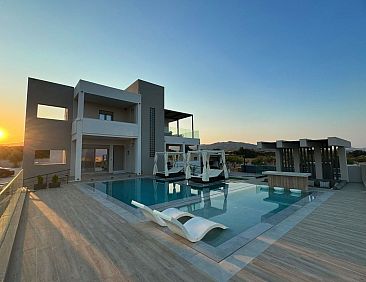 Vakantiehuis Grand Aqua Luxus-Villa von Mintzi