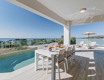 Vakantiehuis Schöne Villa Oriens in Gennadio