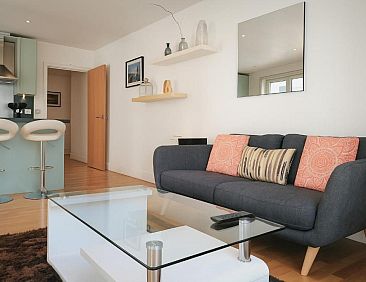 Still Life Tower Hill Executive