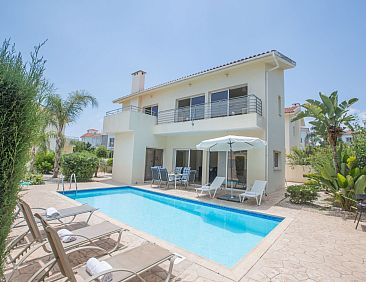 Vakantiehuis Wunderschöne Ferienvilla in Strandnähe