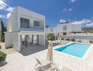 Vakantiehuis Greco Villa CCV4. 5-Schlafzimmer-Villa mit priv