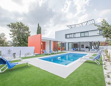 Vakantiehuis Neue, luxuriöse 3-Schlafzimmer-Villa in Protar