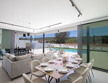 Vakantiehuis mit Privatpool für 11 Personen ca. 220 m&sup2;