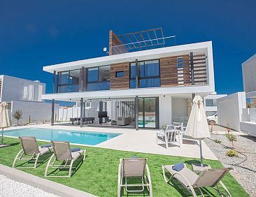 Vakantiehuis in Protaras mit großem Garten