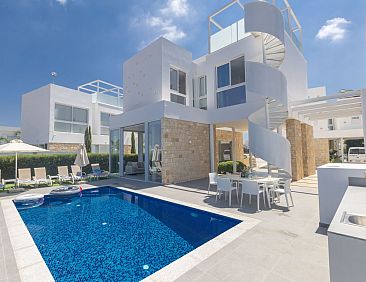 Vakantiehuis Luxuriöse Villa Vie Bleu