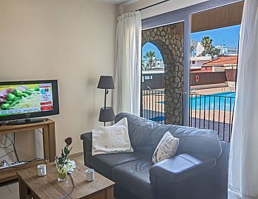 Appartement Geräumige Wohnung mit Gemeinschaftspool