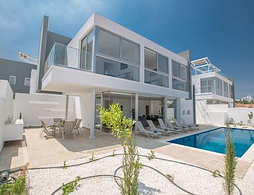 Vakantiehuis Neue 3-Schlafzimmer-Villa mit Pool in Protaras