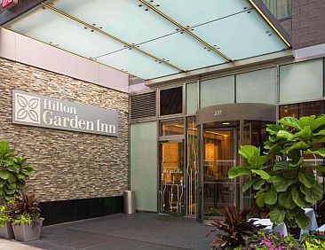Hilton Garden Inn Central Park South