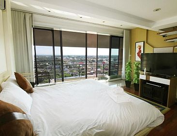 Penthouse Galare Thong Tower