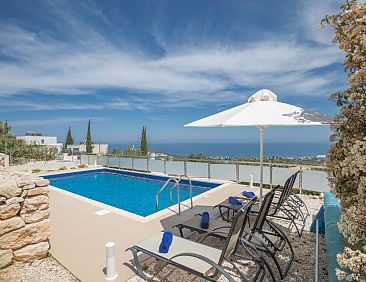 Vakantiehuis Villa mit Panoramablick auf das Meer von Latchi