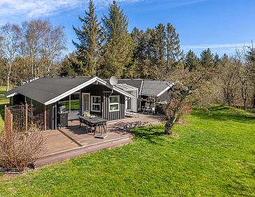 Vakantiehuis "Stasia" - 1.5km from the sea