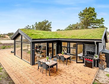 Vakantiehuis "Elisenda" - 625m from the sea