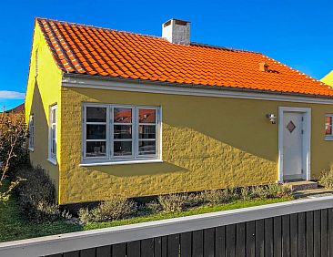 Vakantiehuis "Fulla" - 1.1km from the sea