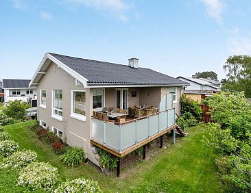 Vakantiehuis "Kurt" - 600m from the sea