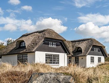 Vakantiehuis "Dorit" - 450m from the sea