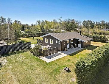 Vakantiehuis "Steinunn" - 2.9km from the sea