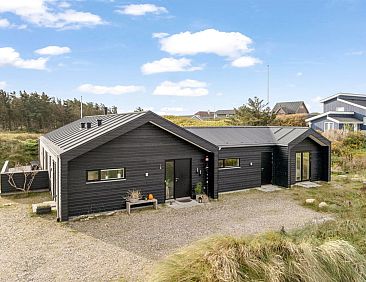 Vakantiehuis "Thorfin" - 300m from the sea