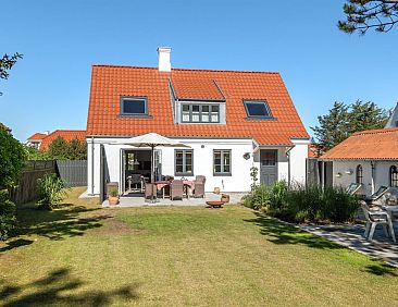 Vakantiehuis "Shiva" - 300m from the sea