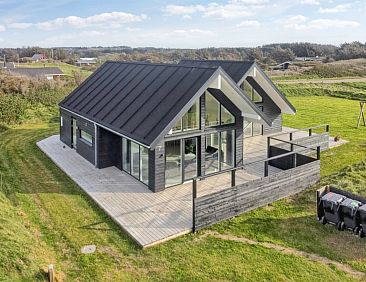 Vakantiehuis "Othinkarl" - 100m from the sea