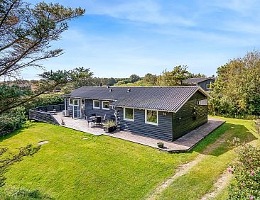 Vakantiehuis "Tuke" - 400m from the sea