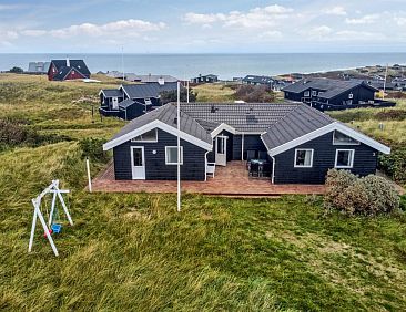 Vakantiehuis "Dorit" - 100m from the sea