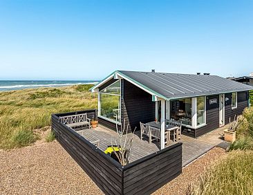 Vakantiehuis "Zina" - 50m from the sea