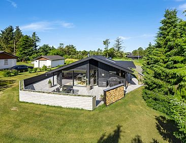 Vakantiehuis "Verner" - 990m from the sea