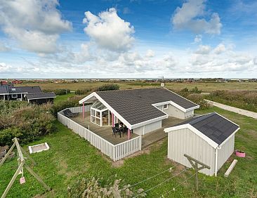 Vakantiehuis "Hava" - 450m from the sea