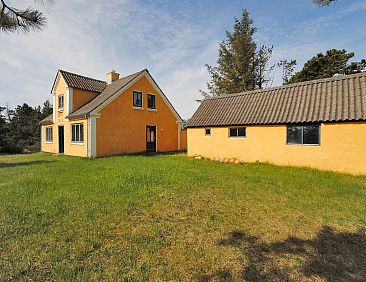Vakantiehuis "Margrethe" - 1.1km from the sea