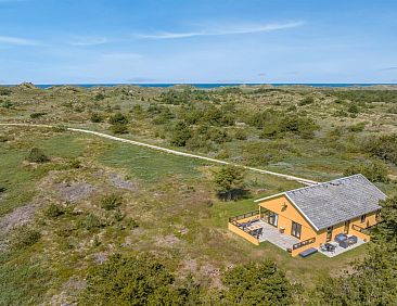 Vakantiehuis "Ola" - 900m from the sea