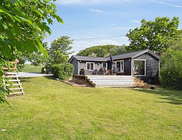 Vakantiehuis "Bjerne" - 250m to the fjord