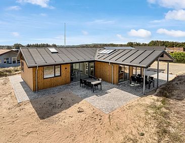 Vakantiehuis "Helga" - 650m from the sea