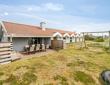 Vakantiehuis "Luzy" - 600m from the sea