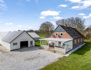 Vakantiehuis "Kerrin" - 1km from the sea