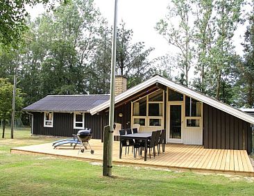 Vakantiehuis "Hildegarda" - 1km from the sea