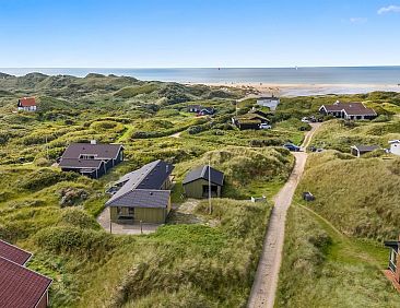 Vakantiehuis "Myrna" - 250m from the sea