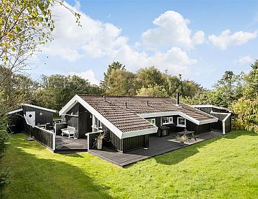 Vakantiehuis "Gonda" - 2km from the sea