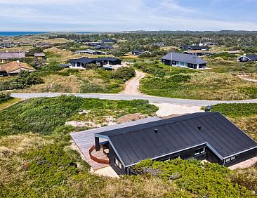 Vakantiehuis "Kristiina" - 500m from the sea