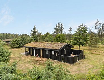 Vakantiehuis "Jorek" - 1.3km from the sea