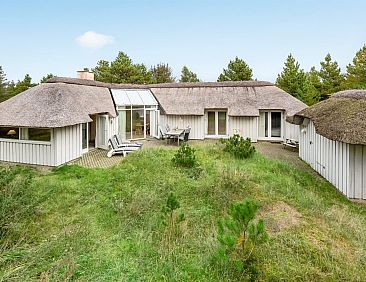 Vakantiehuis "Catarine" - 1.1km from the sea