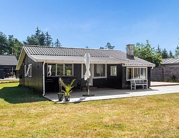 Vakantiehuis "Landolf" - 250m from the sea